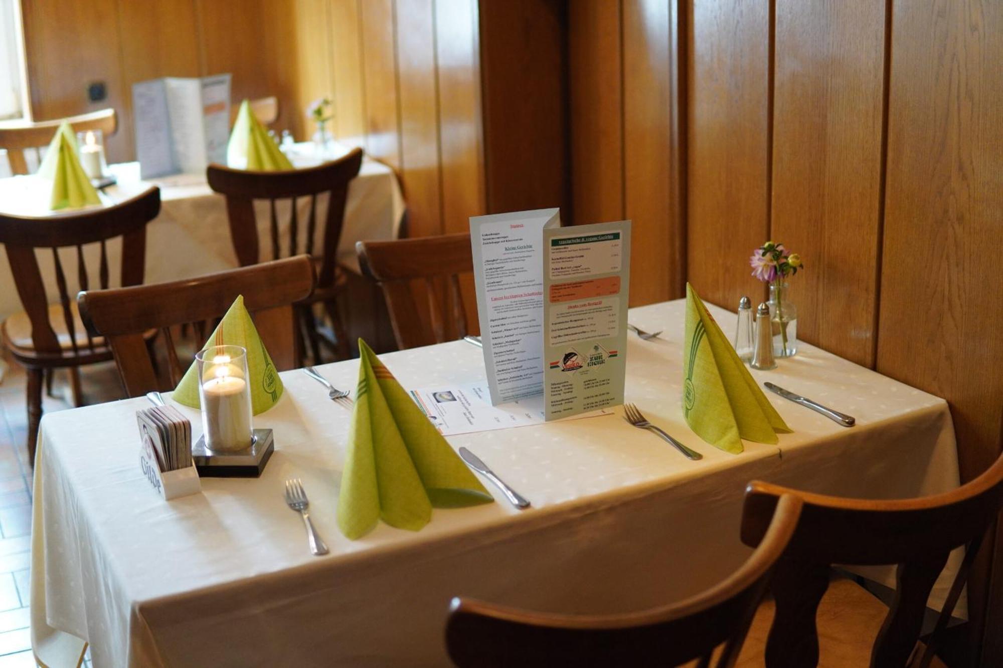 Gaststaette Zur Eiche Hotell Hannover Eksteriør bilde