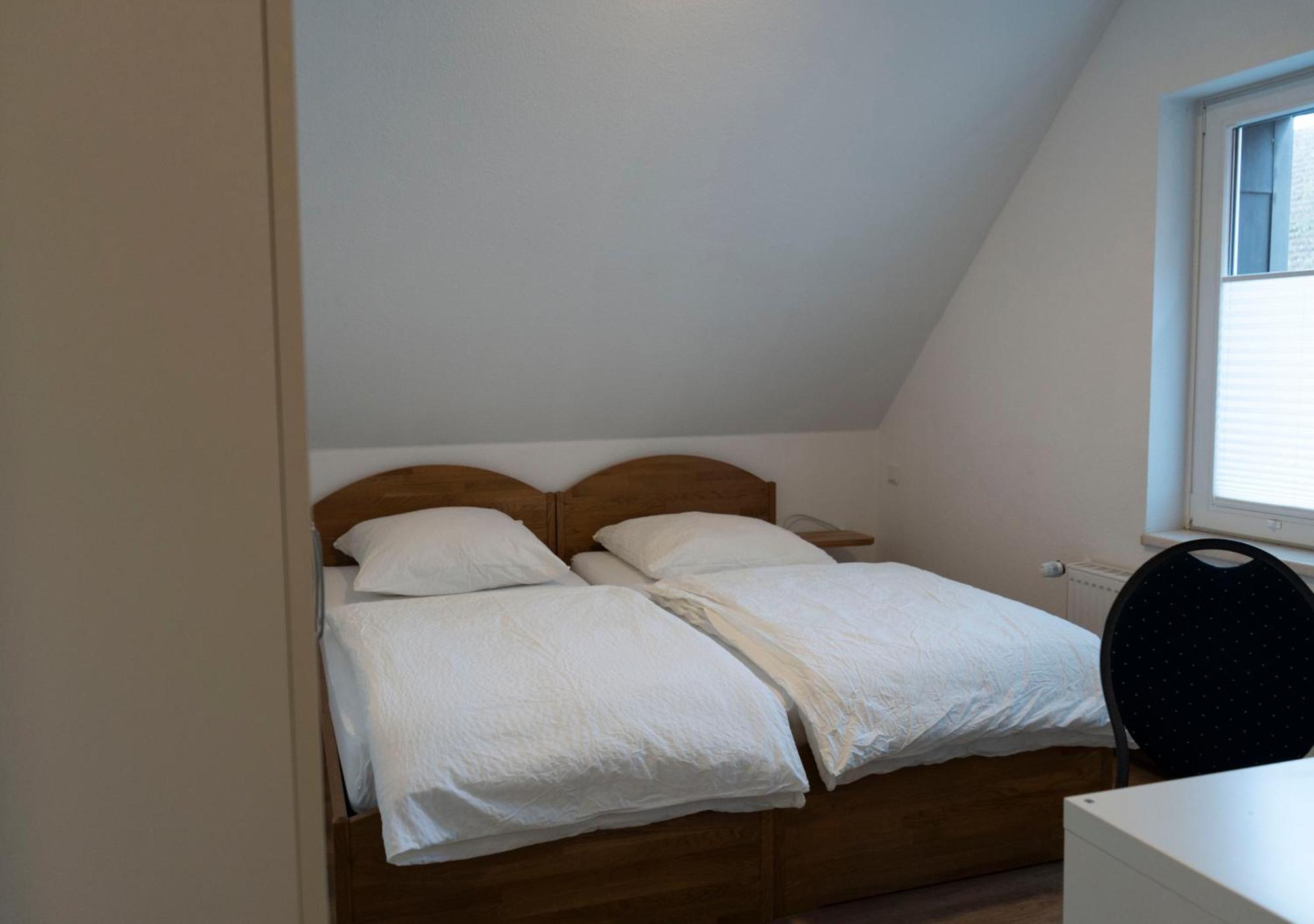 Gaststaette Zur Eiche Hotell Hannover Eksteriør bilde