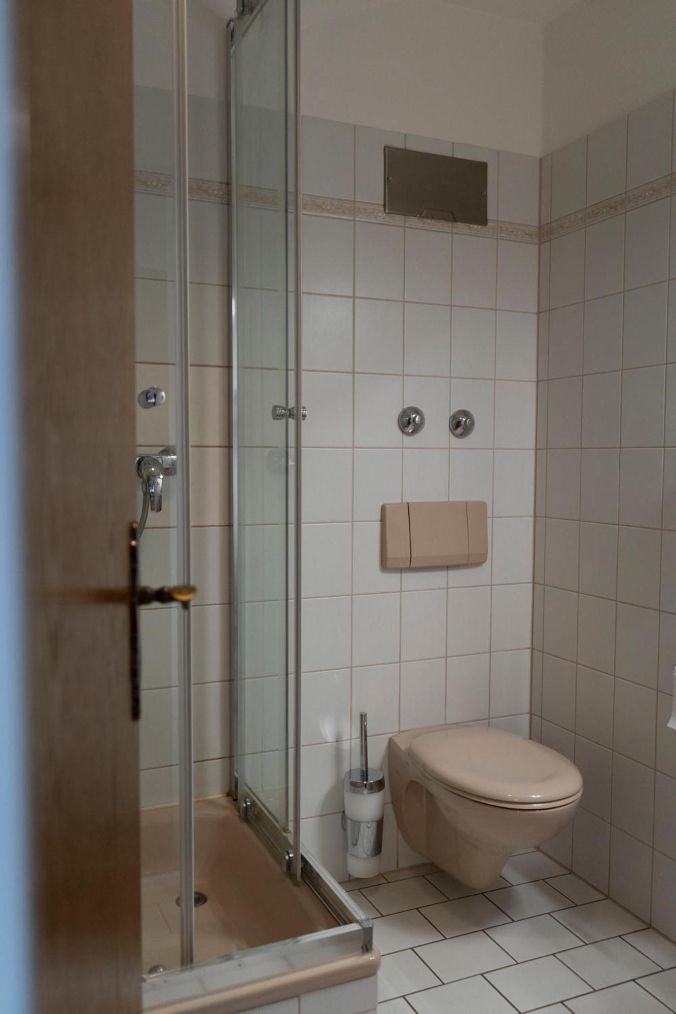 Gaststaette Zur Eiche Hotell Hannover Eksteriør bilde