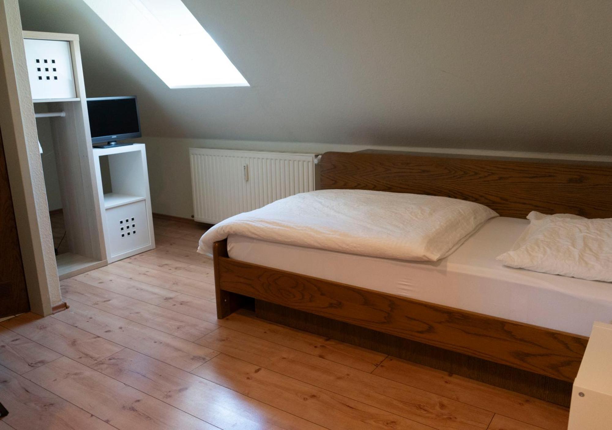 Gaststaette Zur Eiche Hotell Hannover Eksteriør bilde
