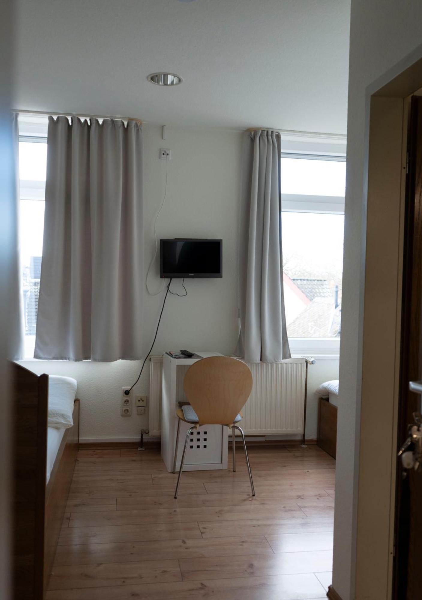 Gaststaette Zur Eiche Hotell Hannover Eksteriør bilde