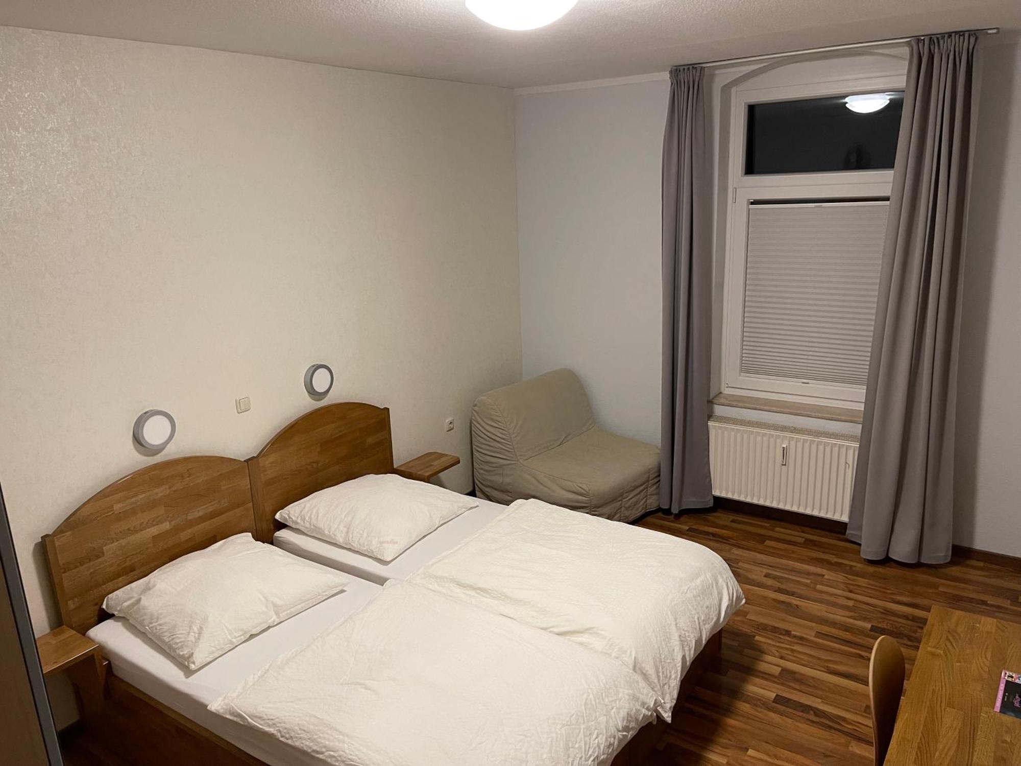 Gaststaette Zur Eiche Hotell Hannover Eksteriør bilde