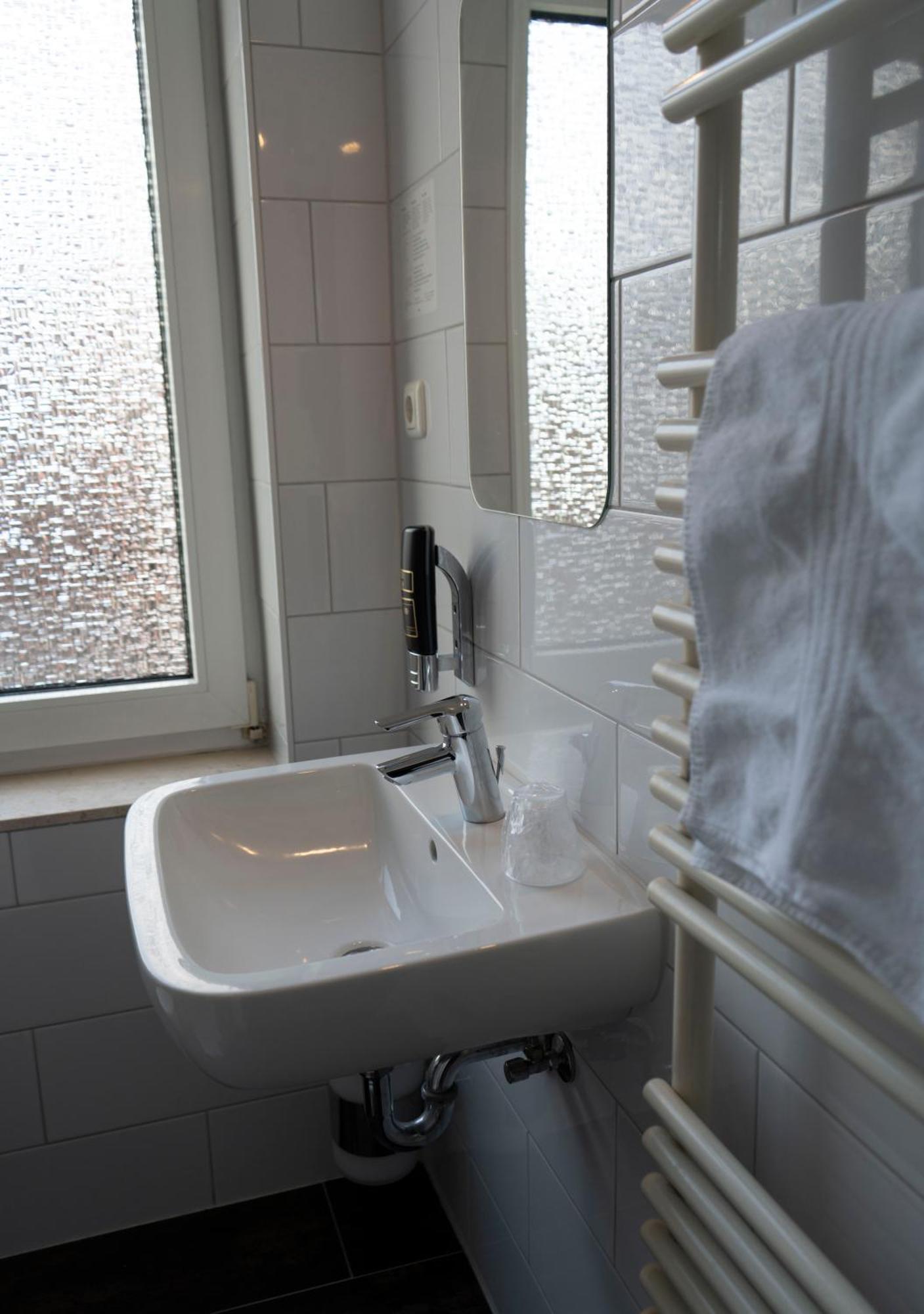 Gaststaette Zur Eiche Hotell Hannover Eksteriør bilde